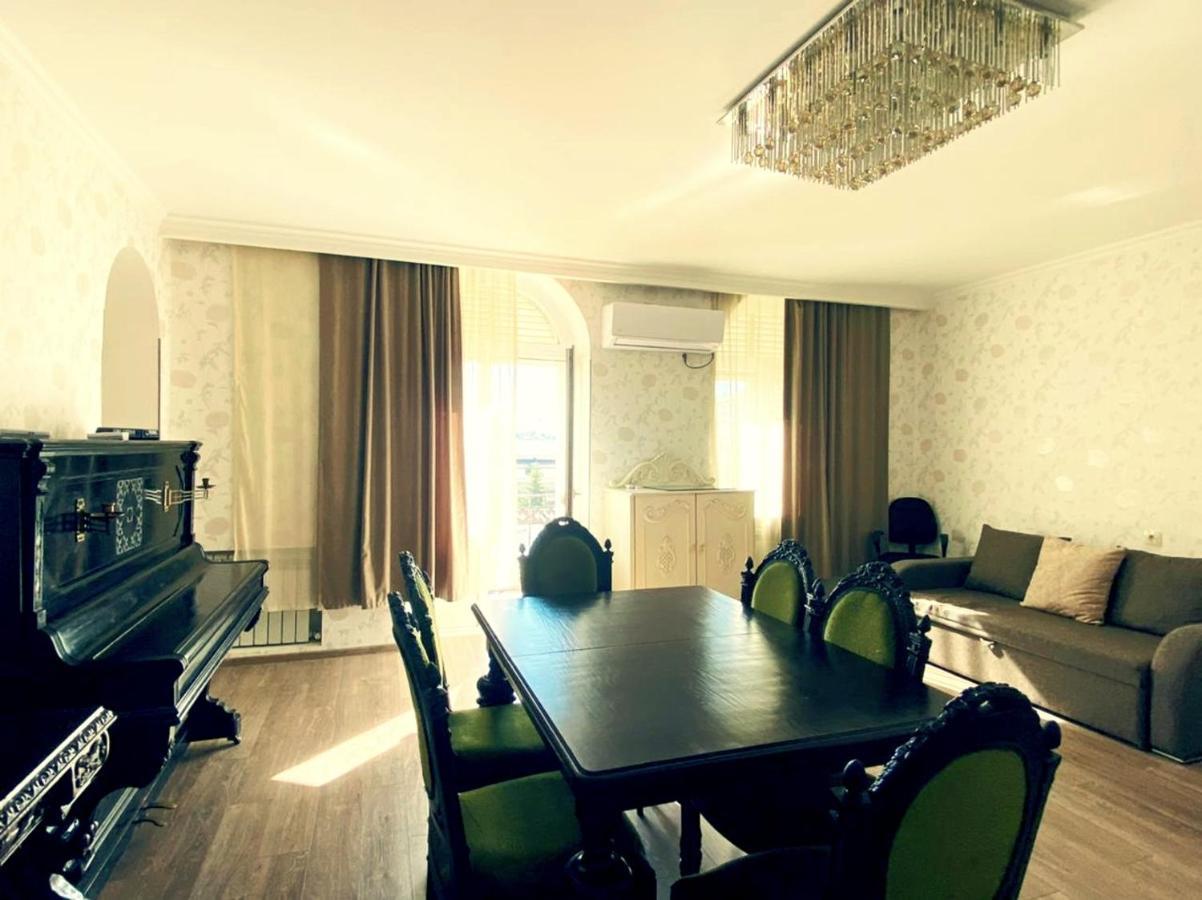 Your Home In Tbilisi Buitenkant foto